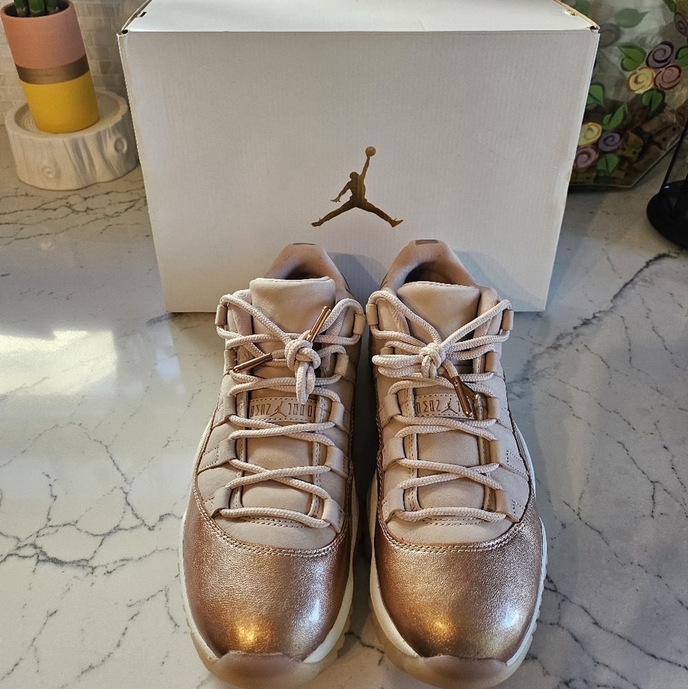 AIR JORDAN Brand New in Box
